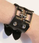 Aslan Handy Cuff