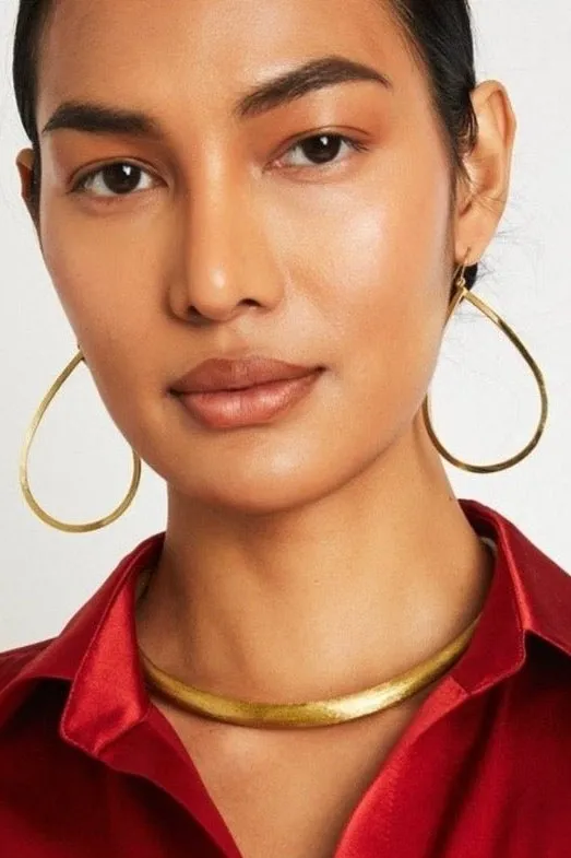   Beryll Makena Choker