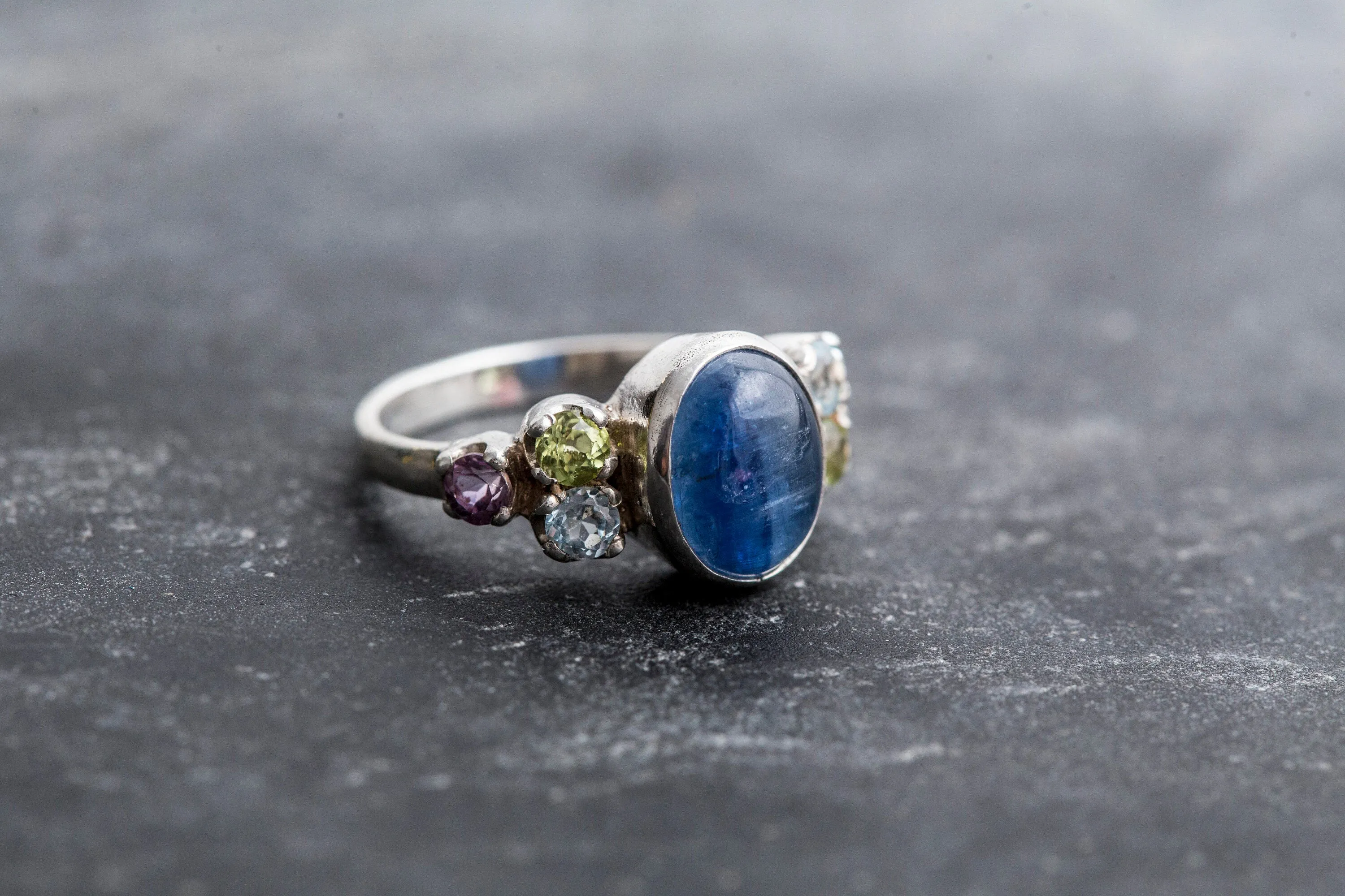 Kyanite Ring - Blue Oval Ring - Vintage Cocktail Ring