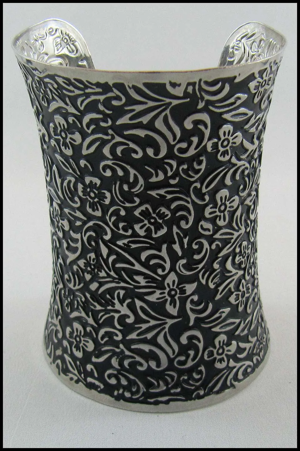 Metal Paisley Cuff Bracelet