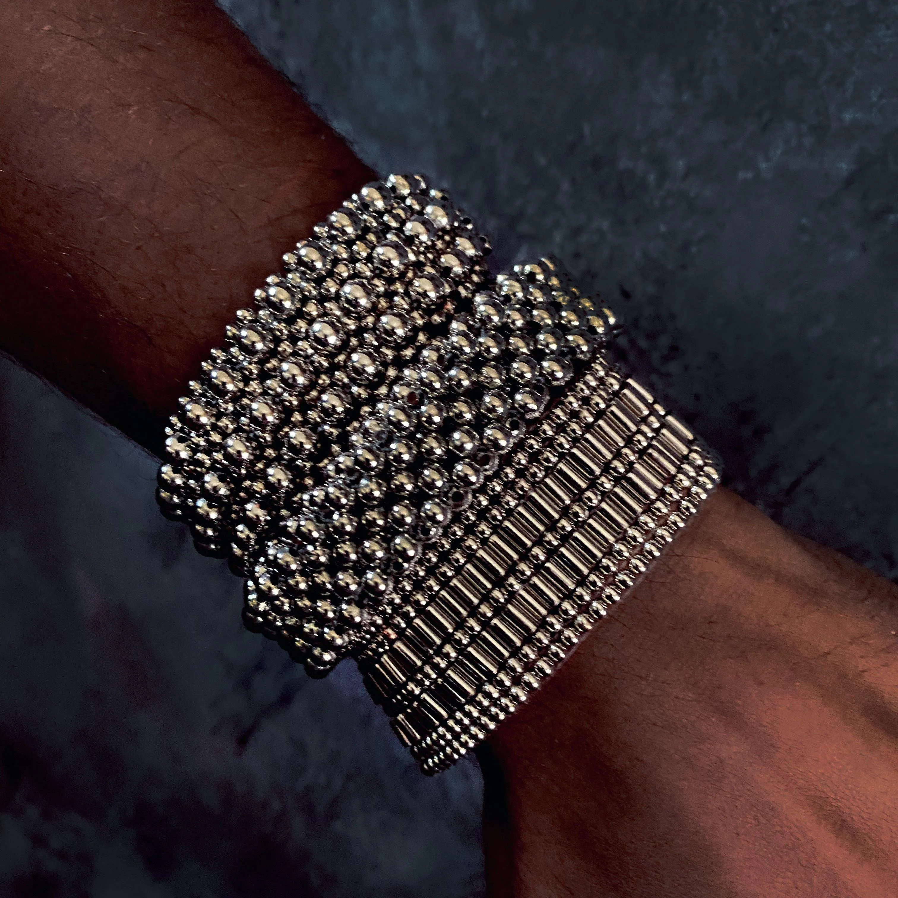 Silver Artemisia 4D Supple Cuff